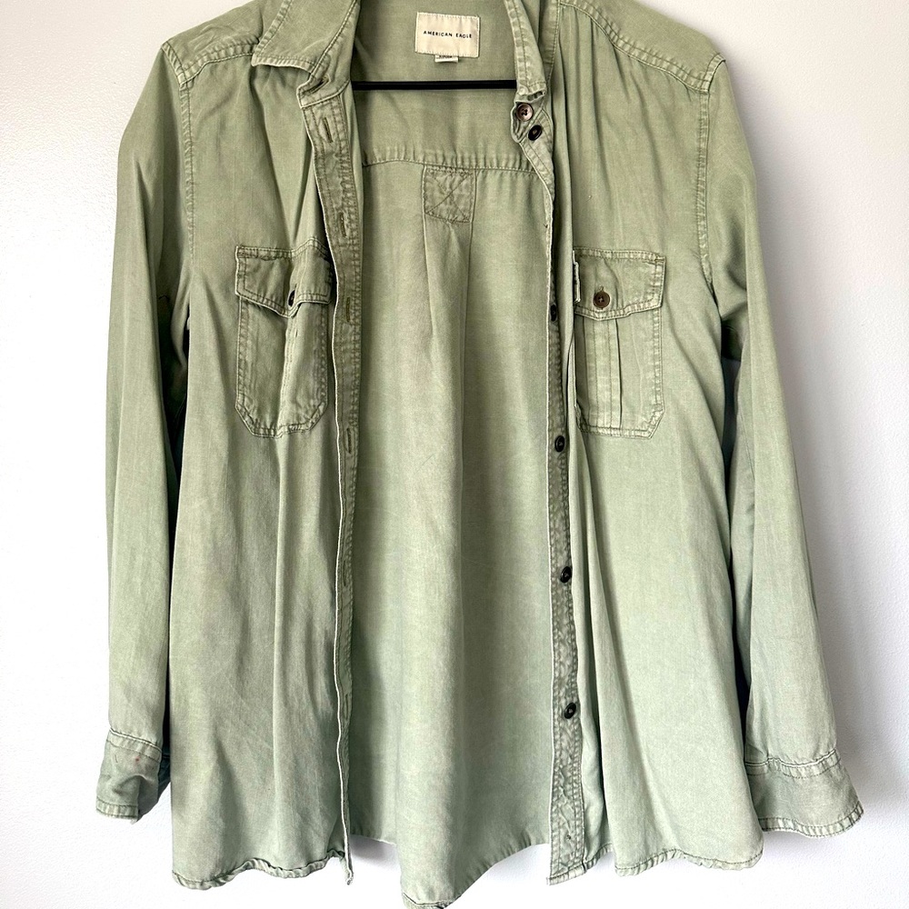 women’s blouse